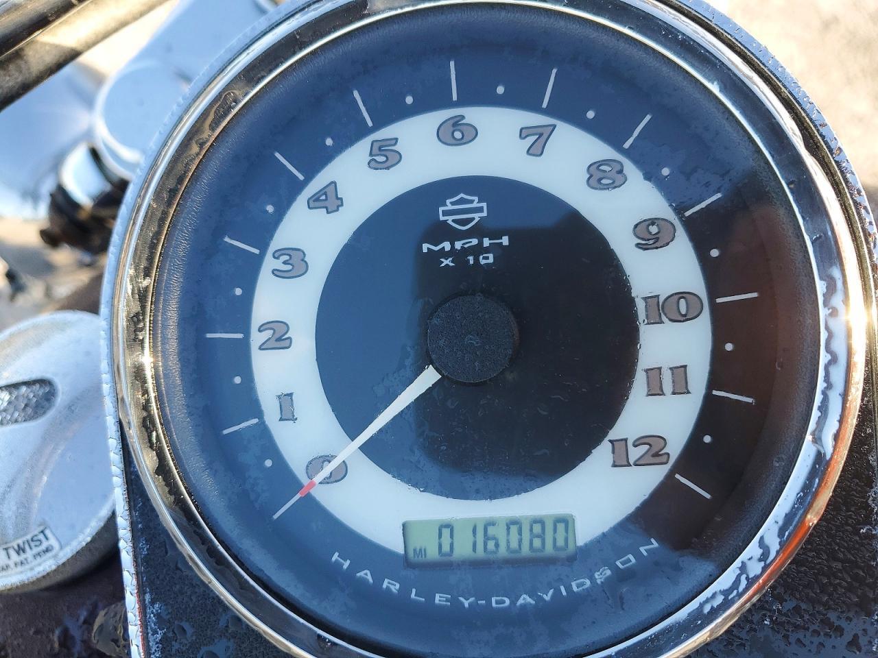 2005 Harley-Davidson Flstni