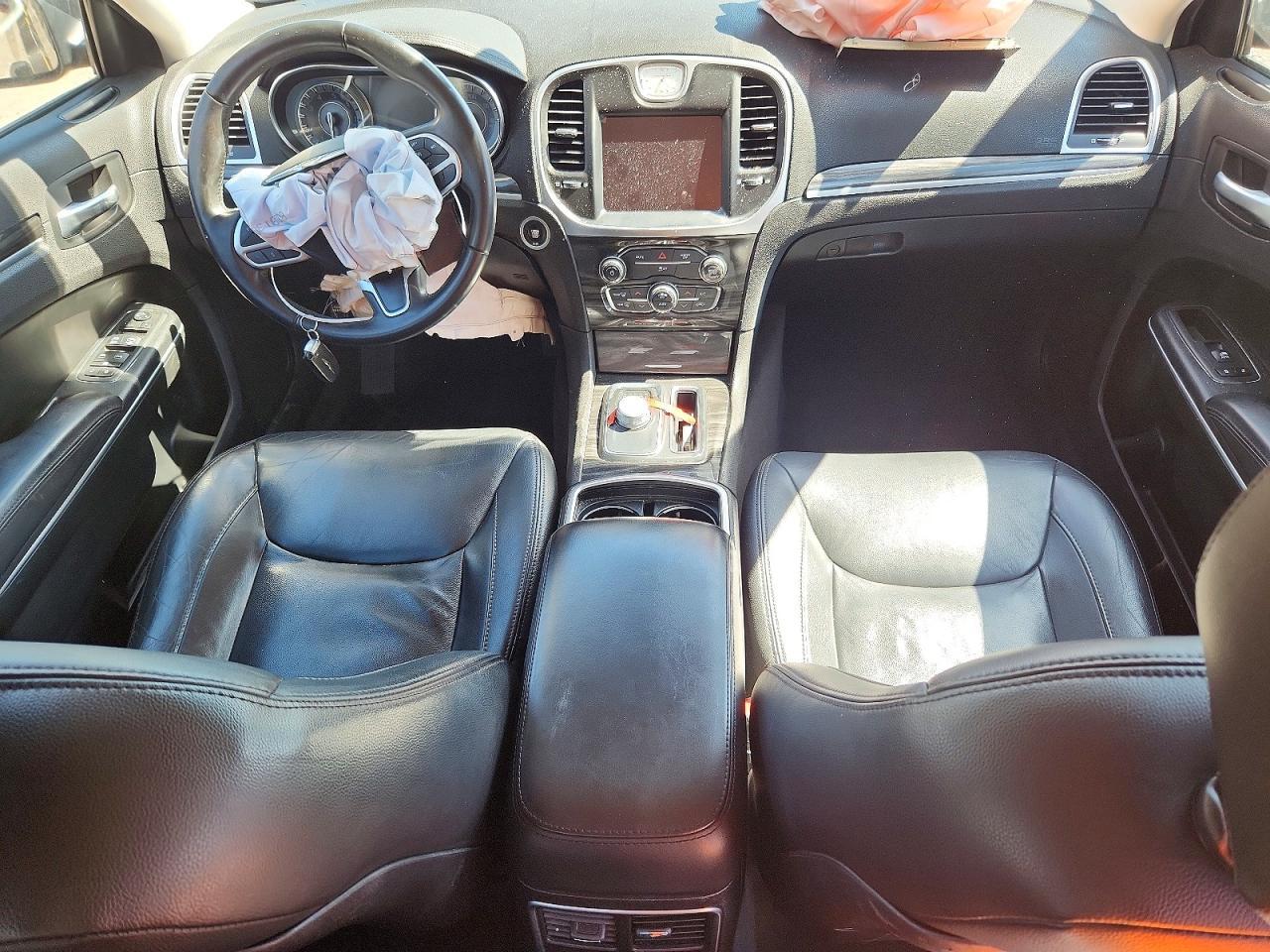2018 Chrysler 300 Touring