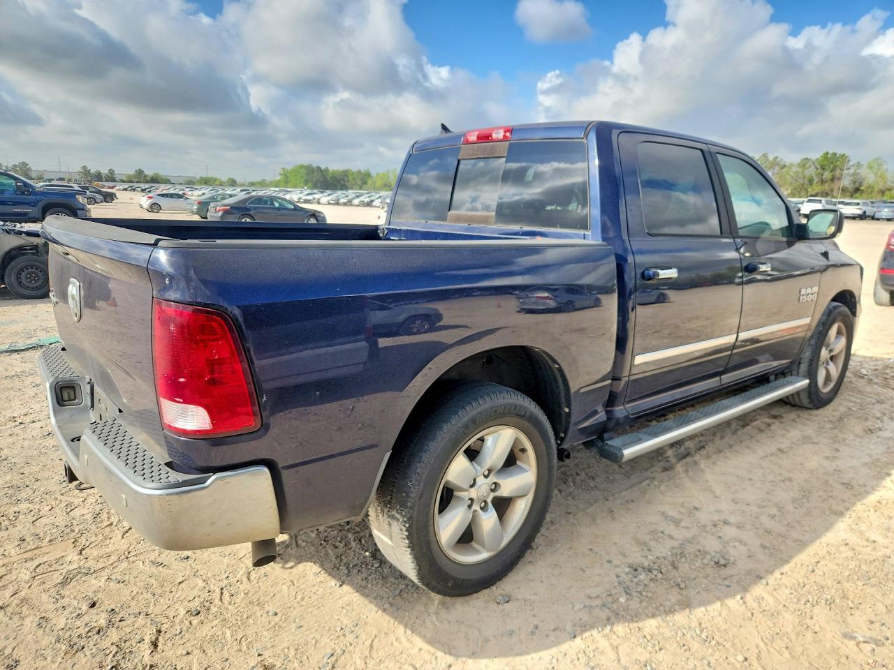 2016 Dodge RAM 1500 SLT