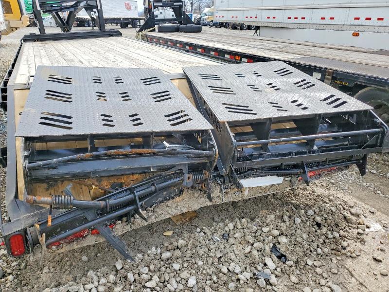 2025 CMI 2025 Corn PRO 20+5 Equipment Trailer