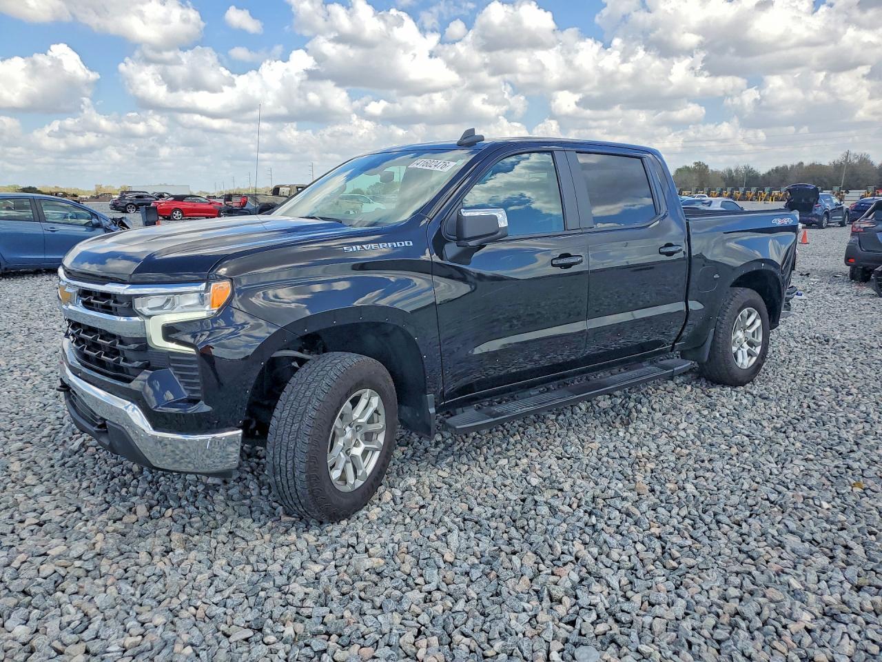 2023 Chevrolet Silverado K1500 LT-L