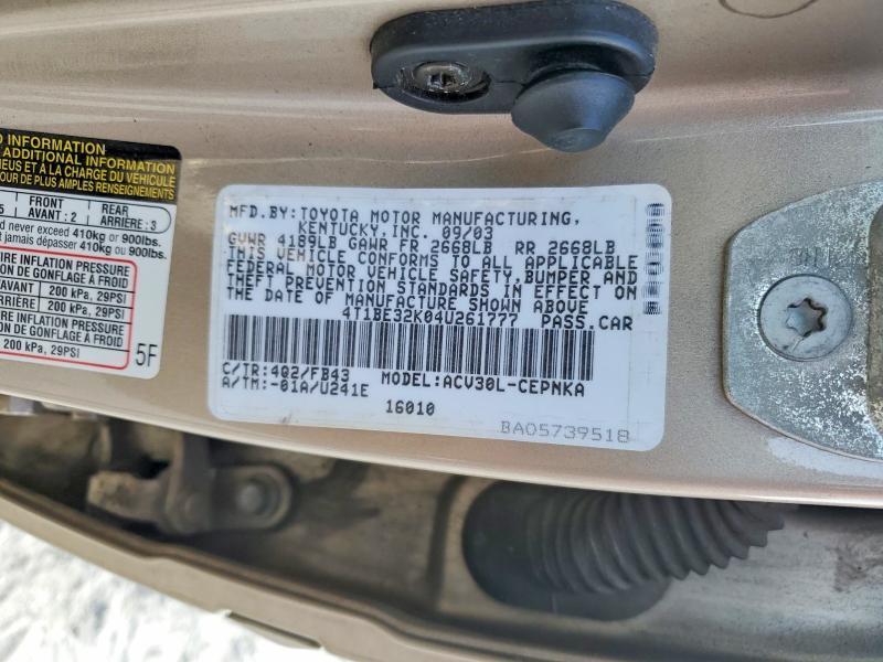 2004 Toyota Camry le