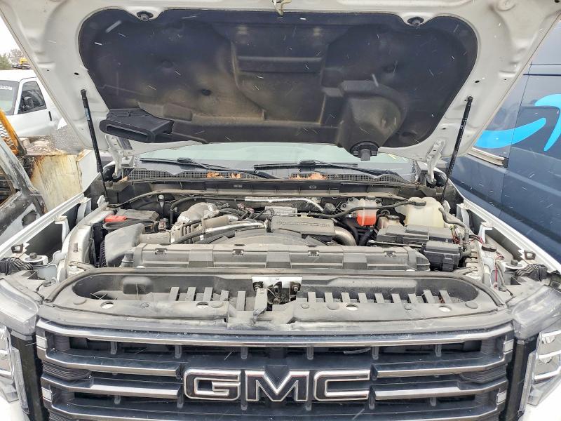 2022 GMC Sierra K3500 AT4