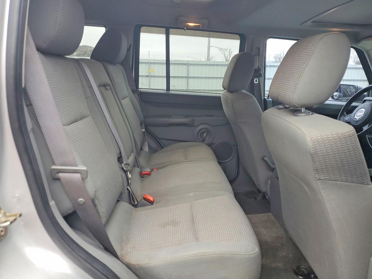2006 Jeep Commander