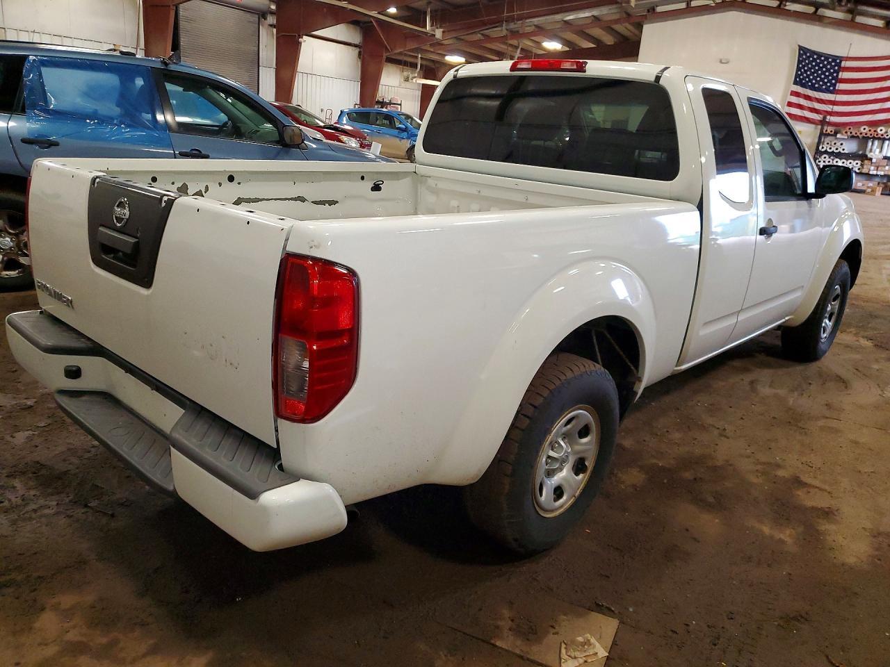2017 Nissan Frontier S