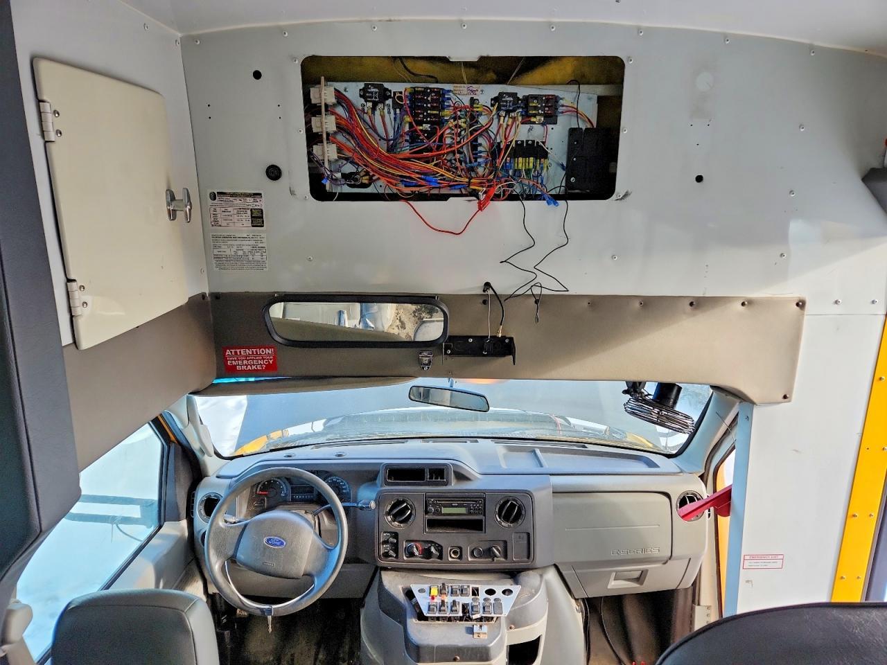 2011 Ford 2011 Collins Bantam E450-School Bus