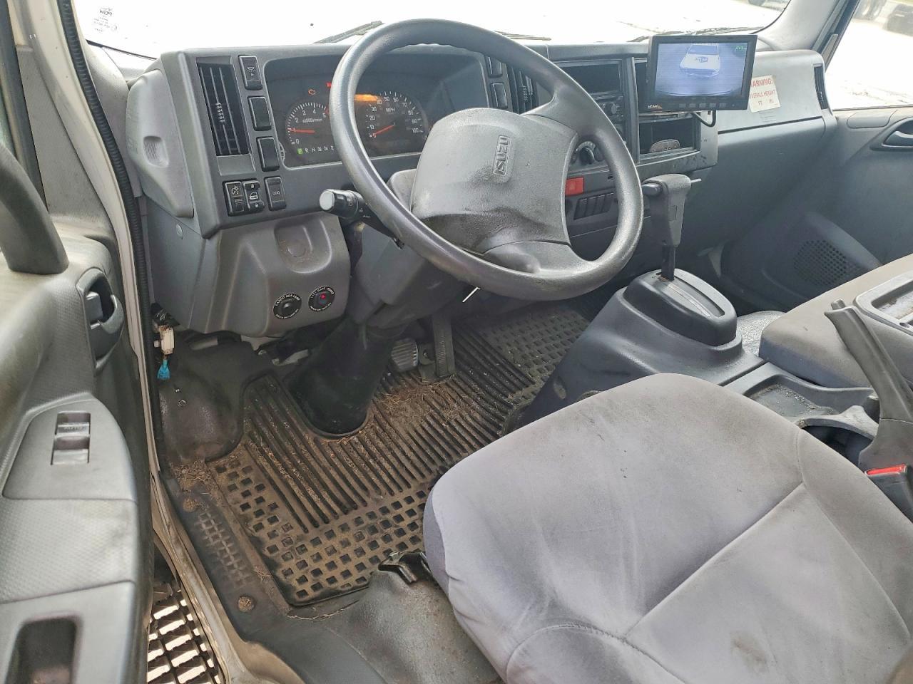 2019 Isuzu NPR HD Delivery Truck