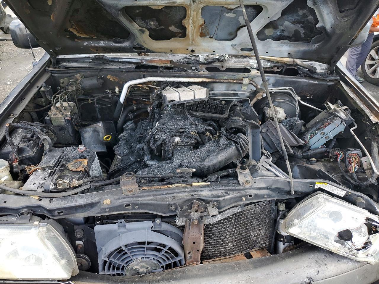 2003 Isuzu Rodeo s