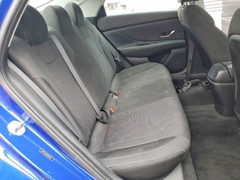 2021 Hyundai Elantra se