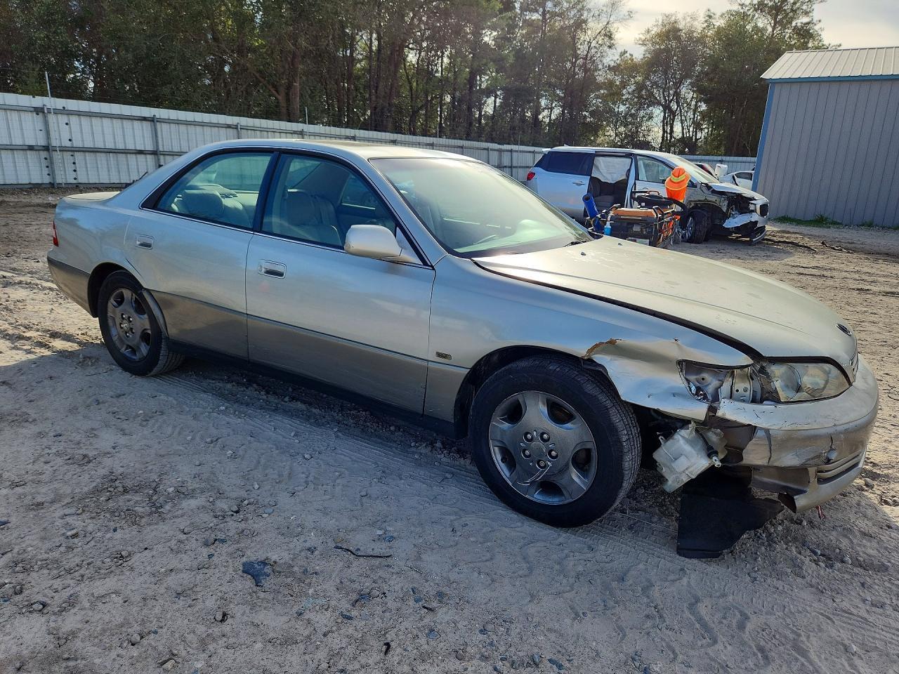 2001 Lexus Es 300 Base