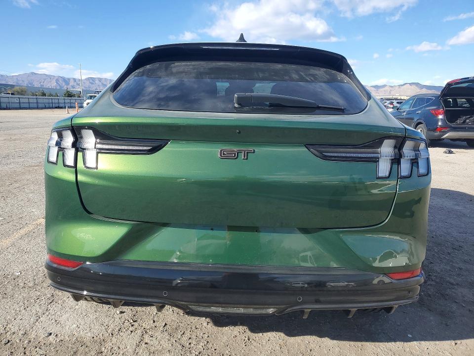 2024 Ford Mustang Mach-e gt