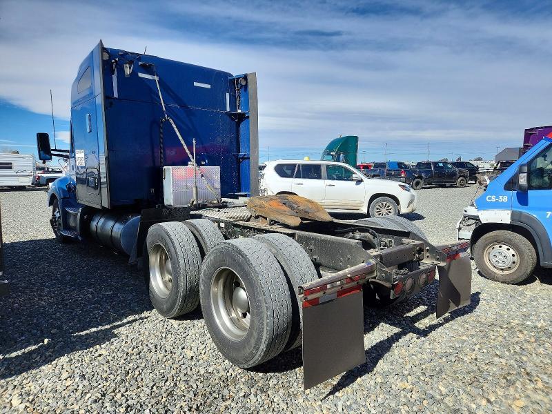 2020 Kenworth T680 Semi Truck