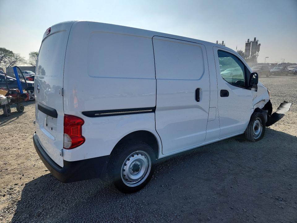 2014 Nissan NV200 Delivery Van