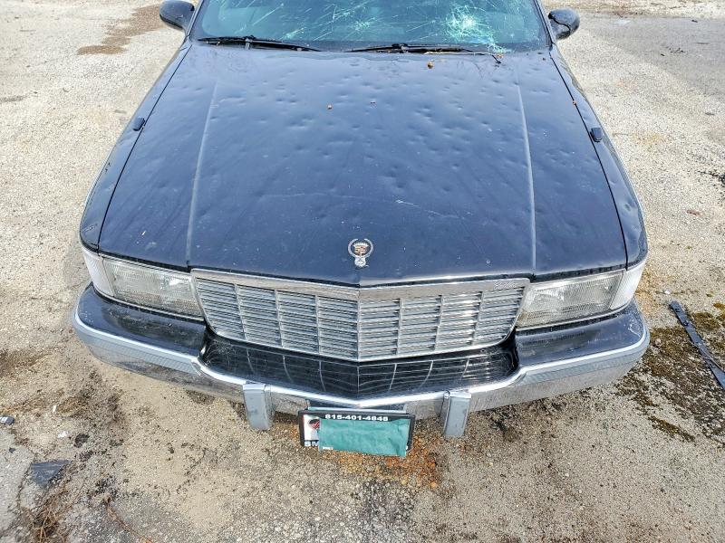 1996 Cadillac Fleetwood Base