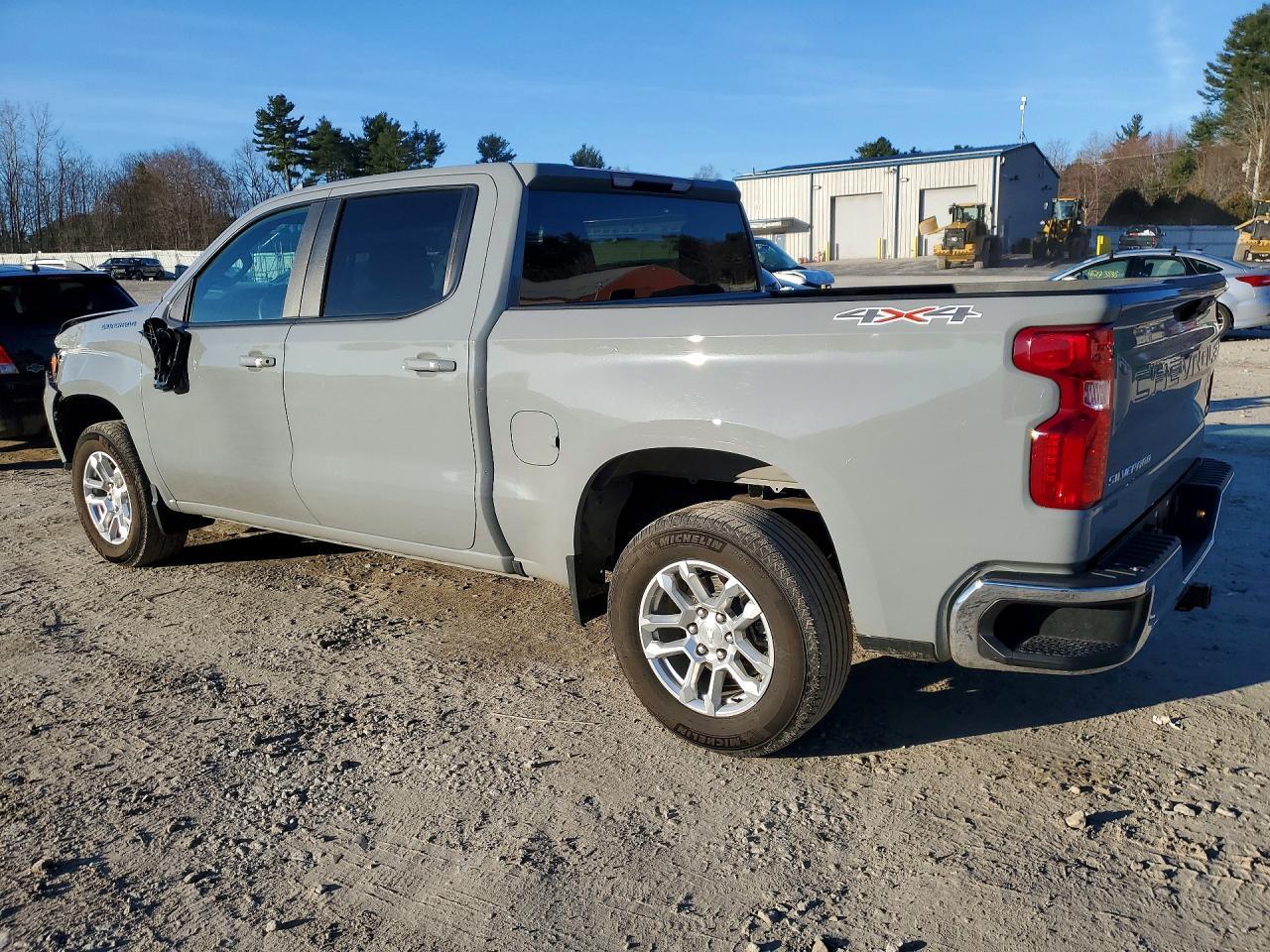 2024 Chevrolet Silverado K1500 LT-L