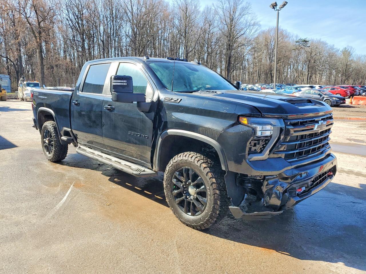2025 Chevrolet Silverado K3500 LT