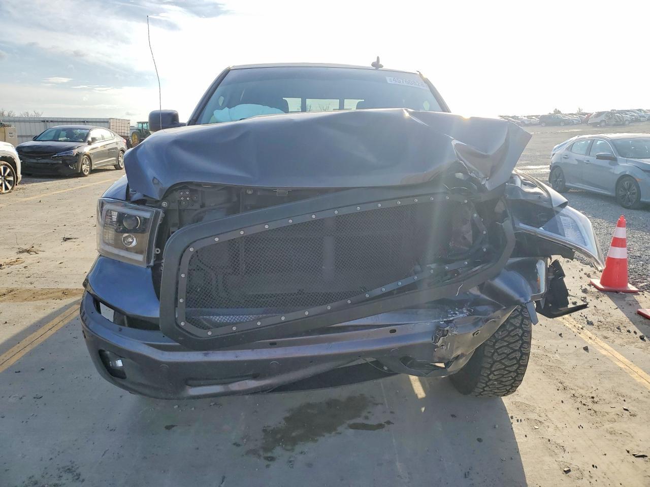 2016 Dodge RAM 1500 BIG Horn