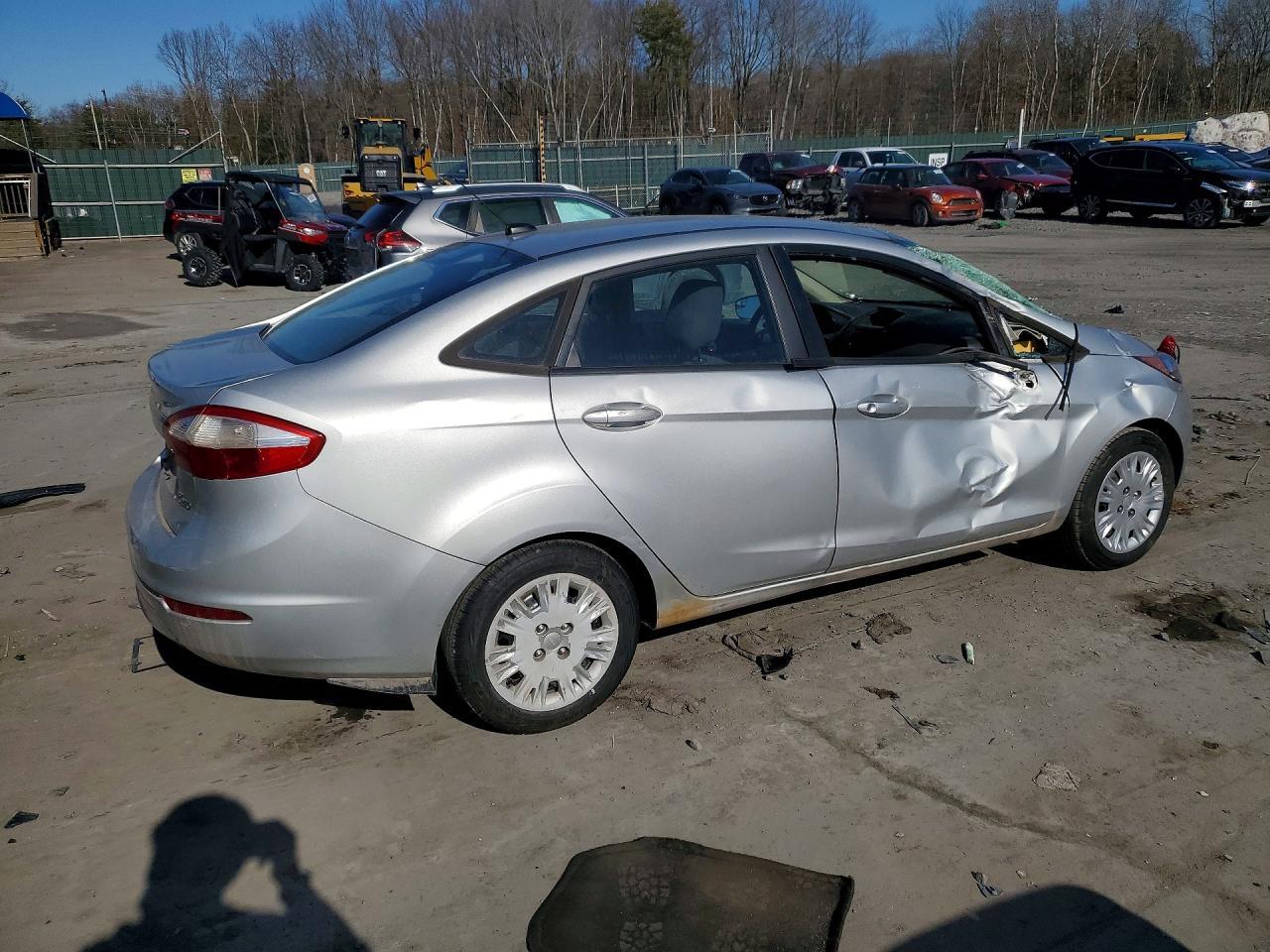 2014 Ford Fiesta s