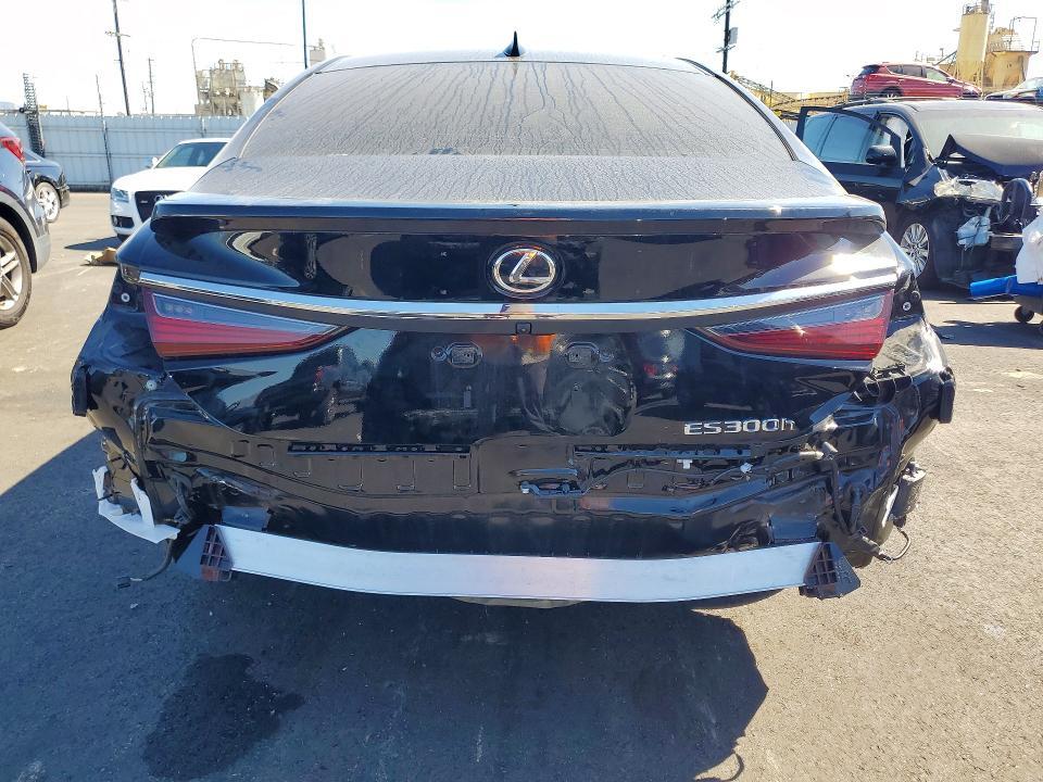 2025 Lexus Es 300