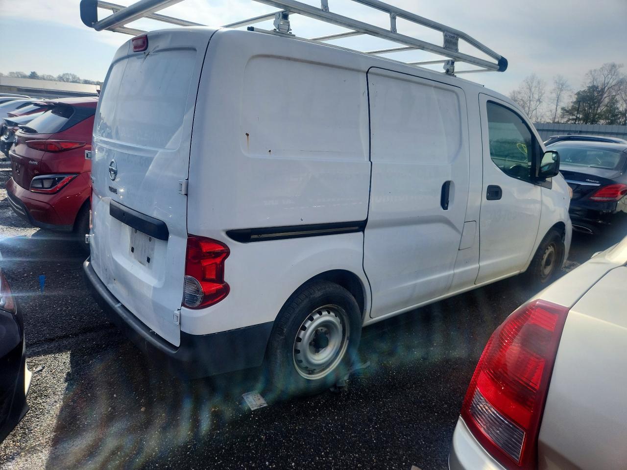 2014 Niss Van