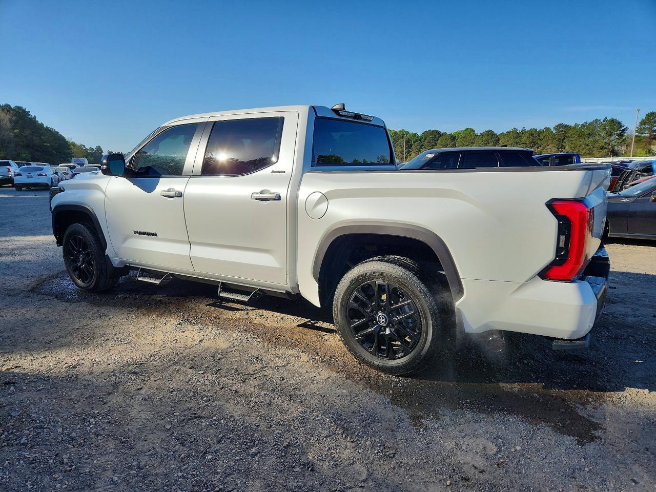 2025 Toyota Tundra Limited HV