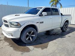 Camiones salvage sin ofertas aún a la venta en subasta: 2014 Dodge RAM 1500 Sport