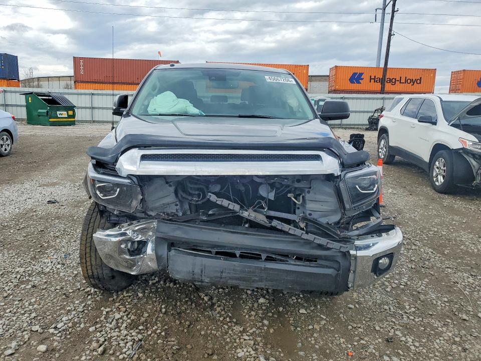 2018 Toyota Tundra SR5