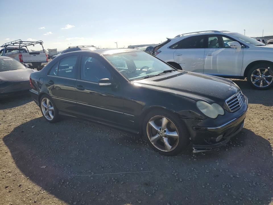 2005 Mercedes-Benz C 320
