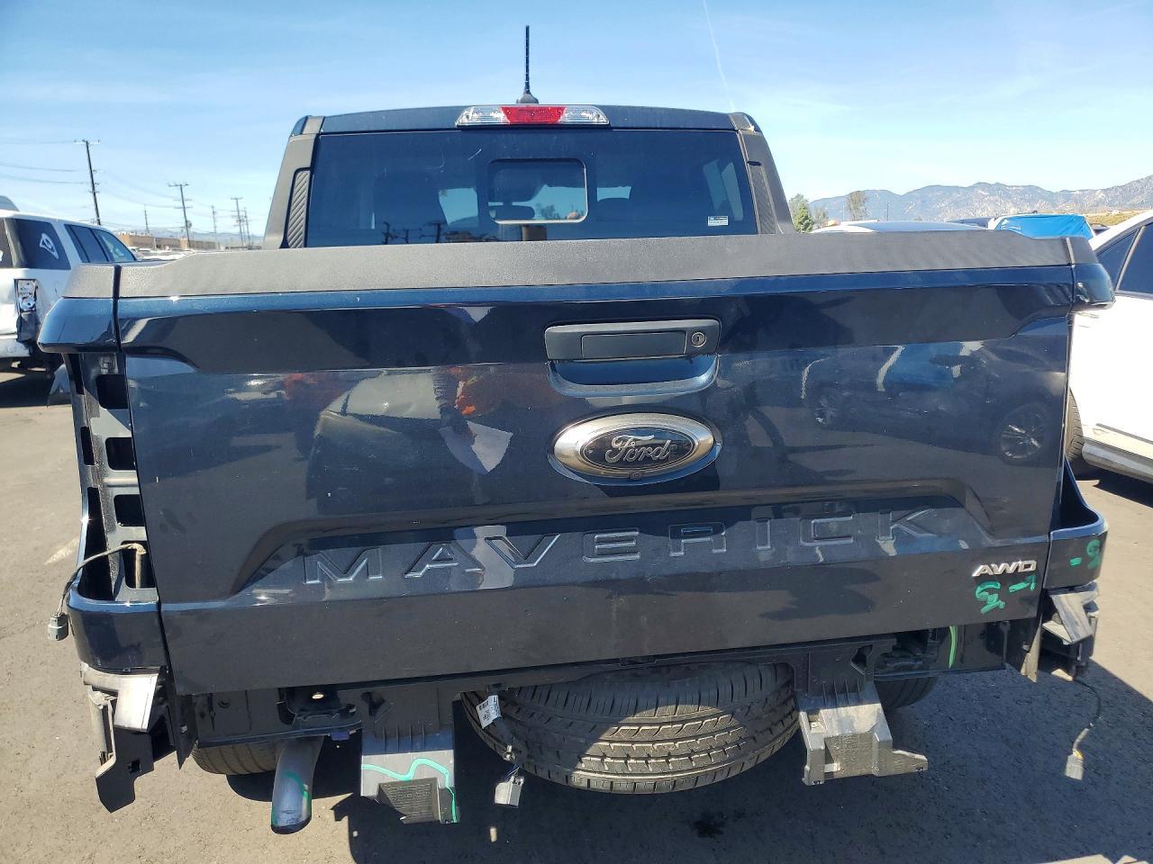 2023 Ford Maverick XL