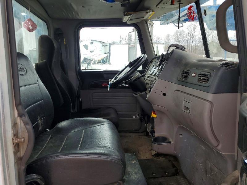 2013 Peterbilt 365 Car Hauler Truck