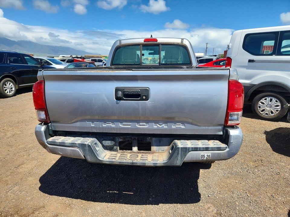 2018 Toyota Tacoma sr