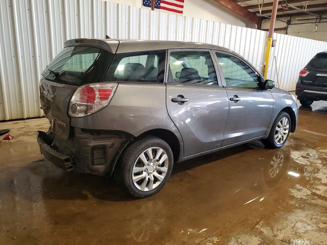 2006 Toyota Matrix Base