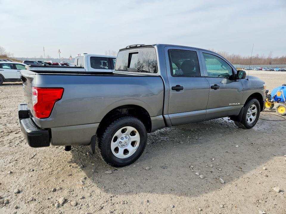 2017 Nissan Titan S