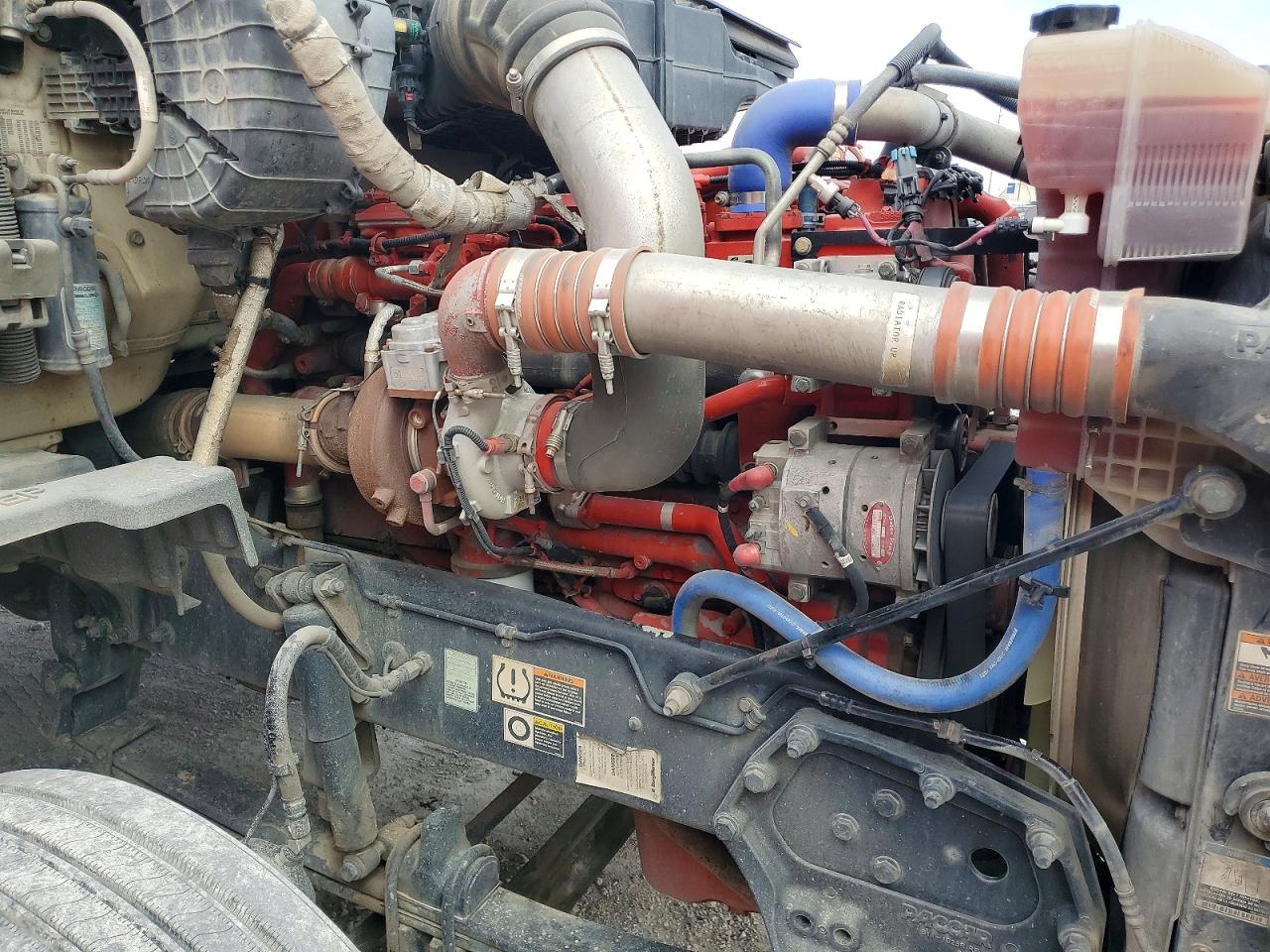 2019 Peterbilt 579 Semi Truck