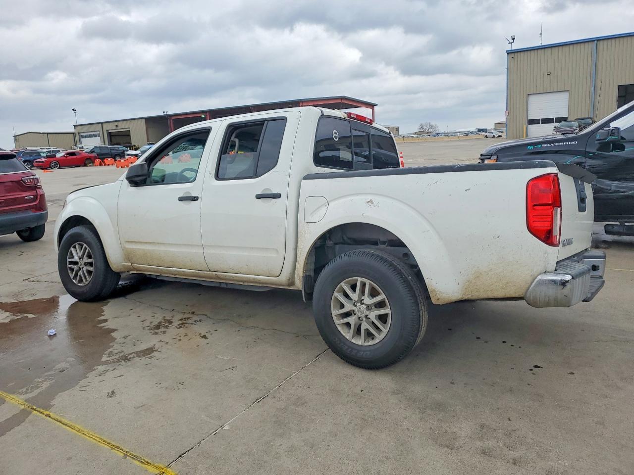 2021 Nissan Frontier SV