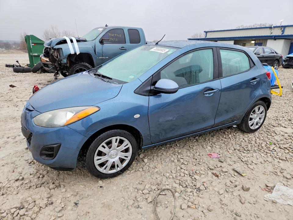 2014 Mazda 2 Sport