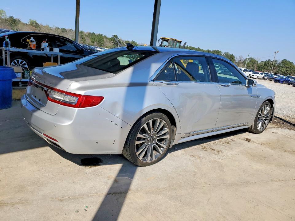 2018 Lincoln Continental Select