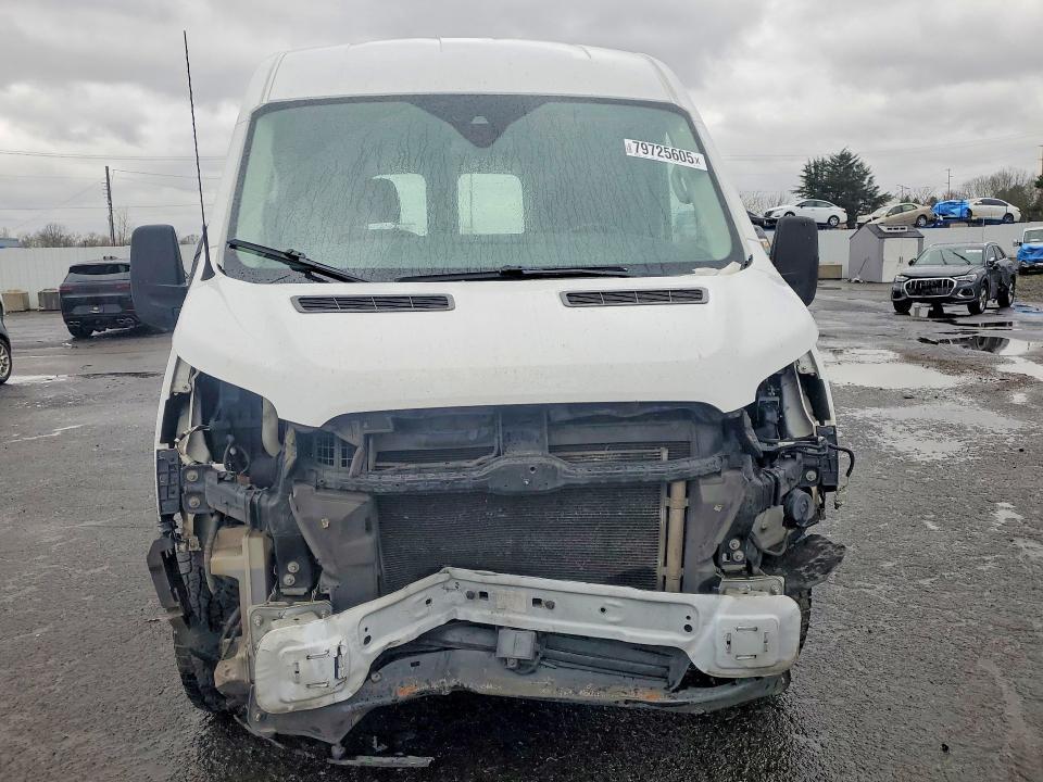 2020 Ford Transit 250 Medium Roof Delivery van