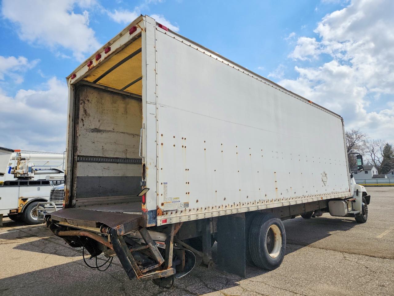 2010 Hino 258/268 BOX Truck