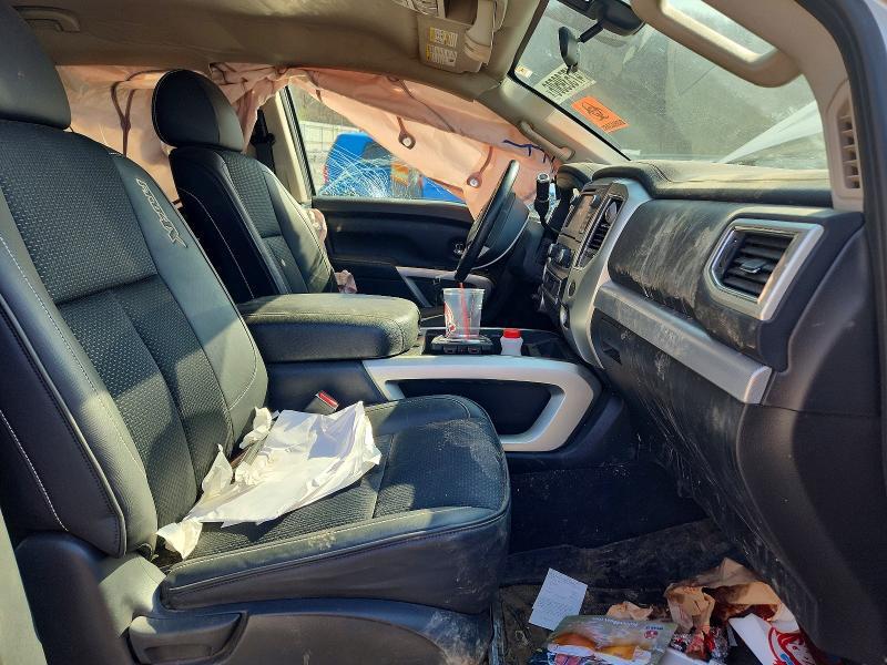 2017 Nissan Titan PRO-4X