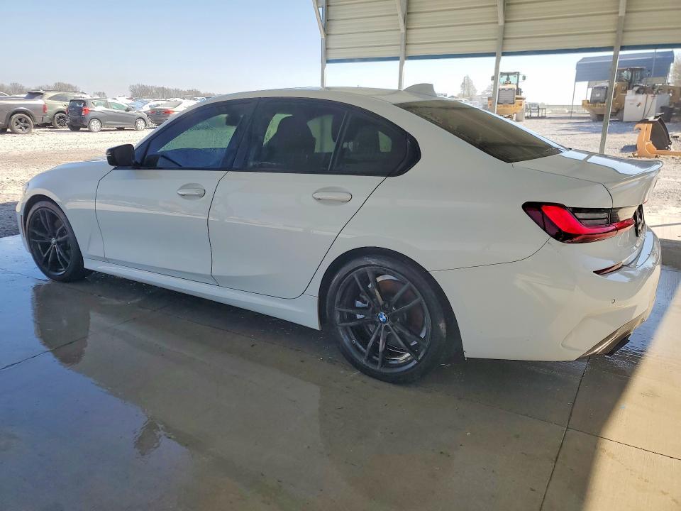 2022 BMW 330i