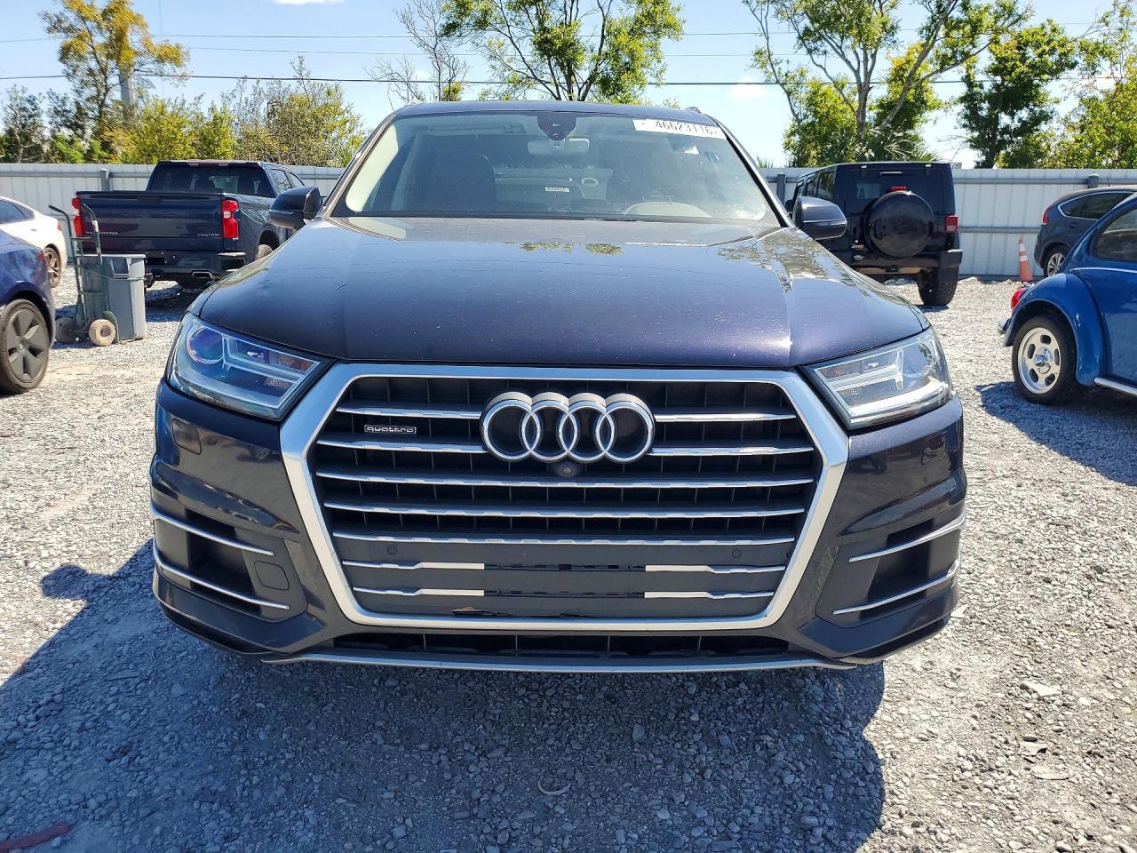 2017 Audi Q7 Premium Plus