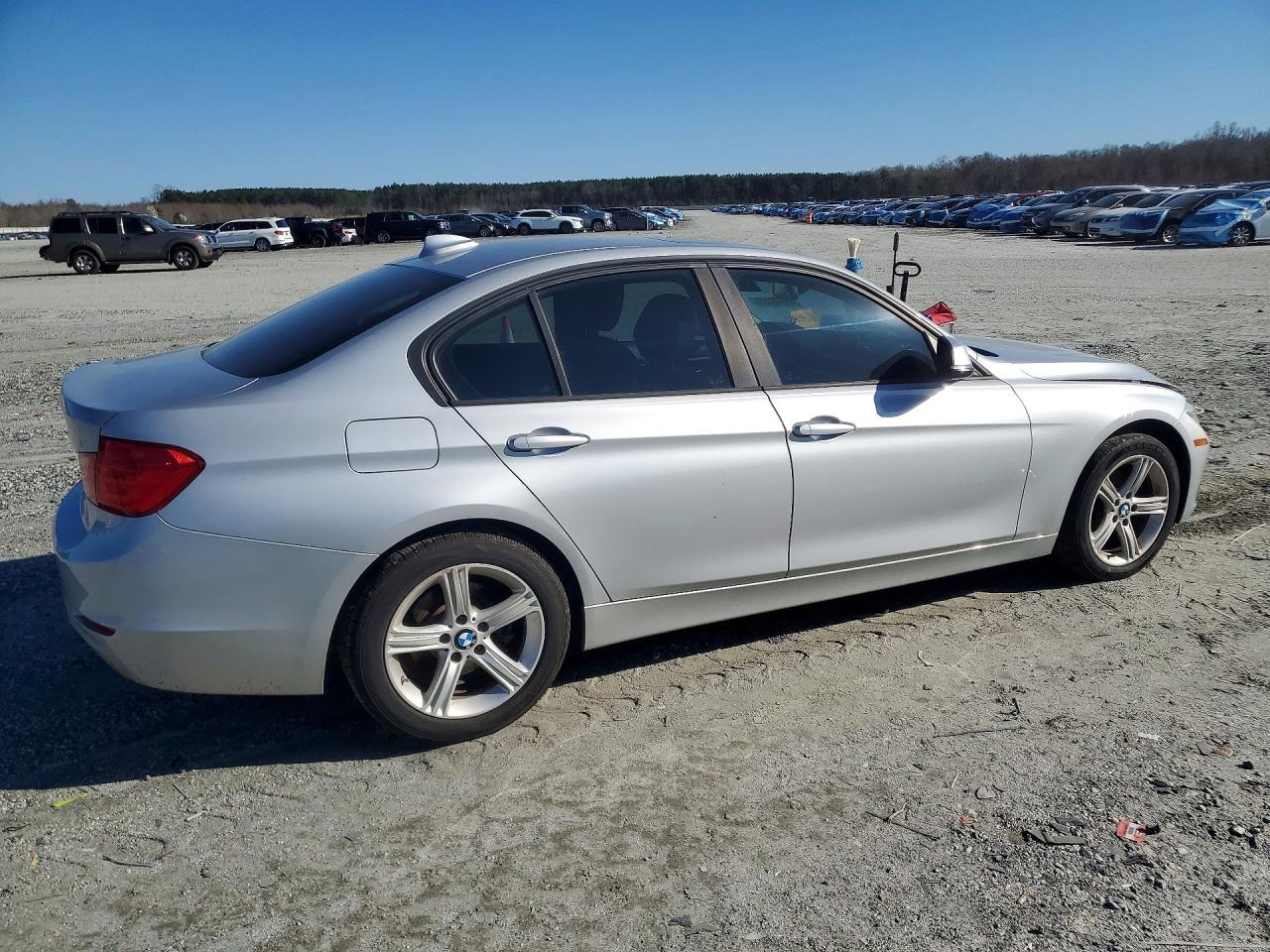 2015 BMW 328 i