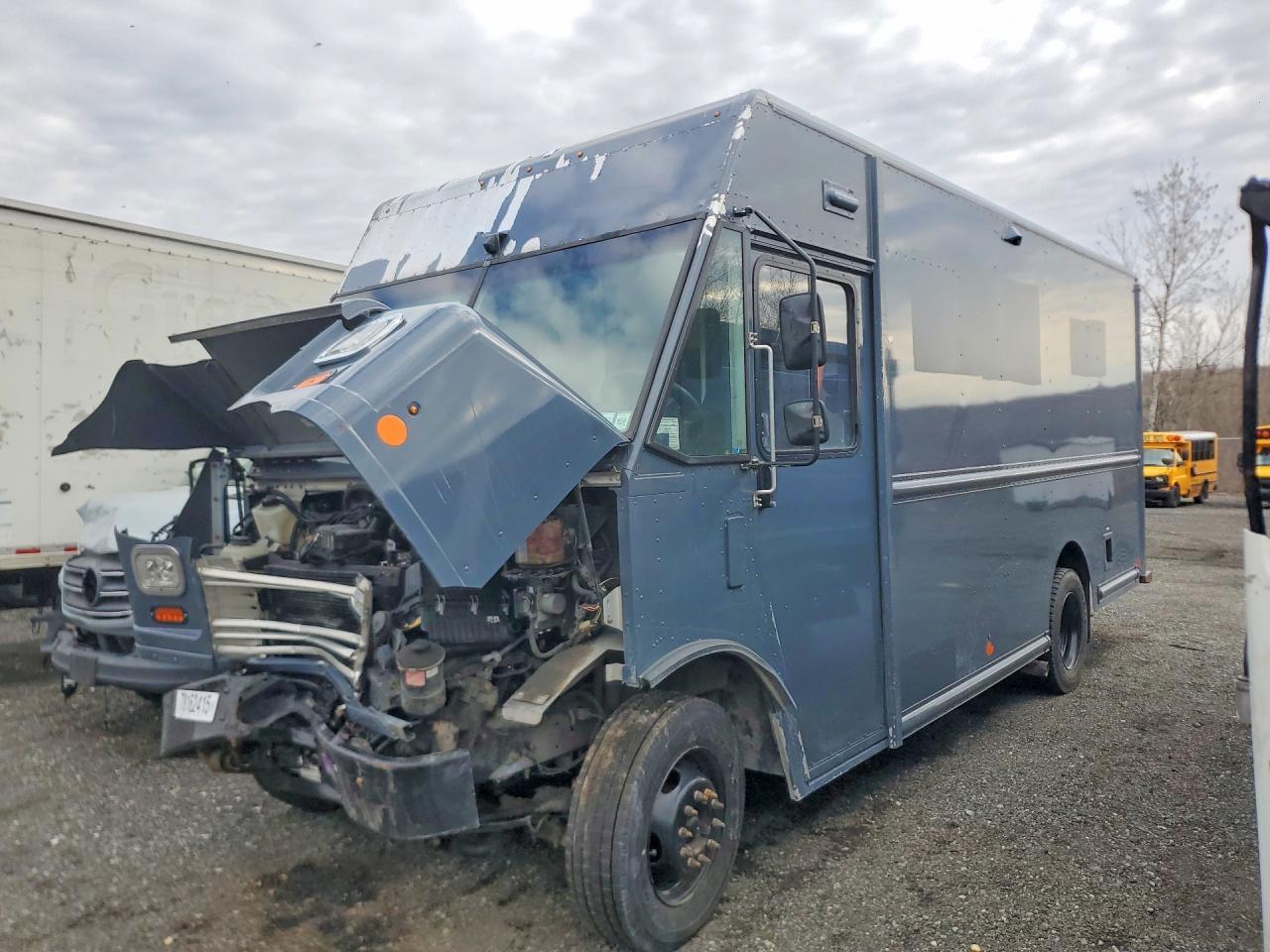 2020 Ford F59