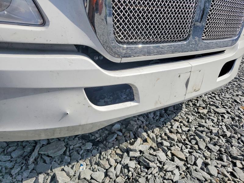 2020 Kenworth T680 Semi Truck