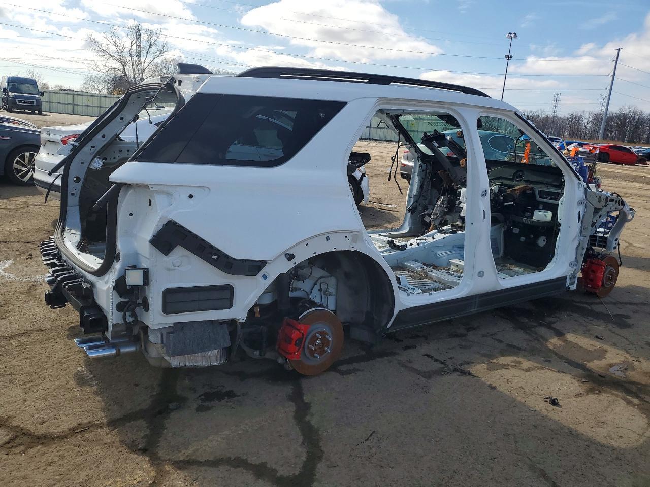 2025 Ford Explorer st