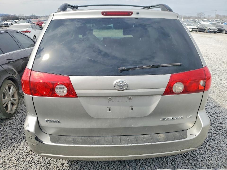 2007 Toyota 2007 Toyt Sienna ce