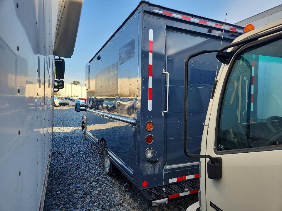 2022 Ford Transit Delivery Truck