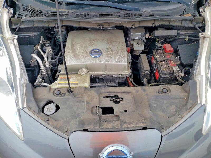 2015 Nissan Leaf sv