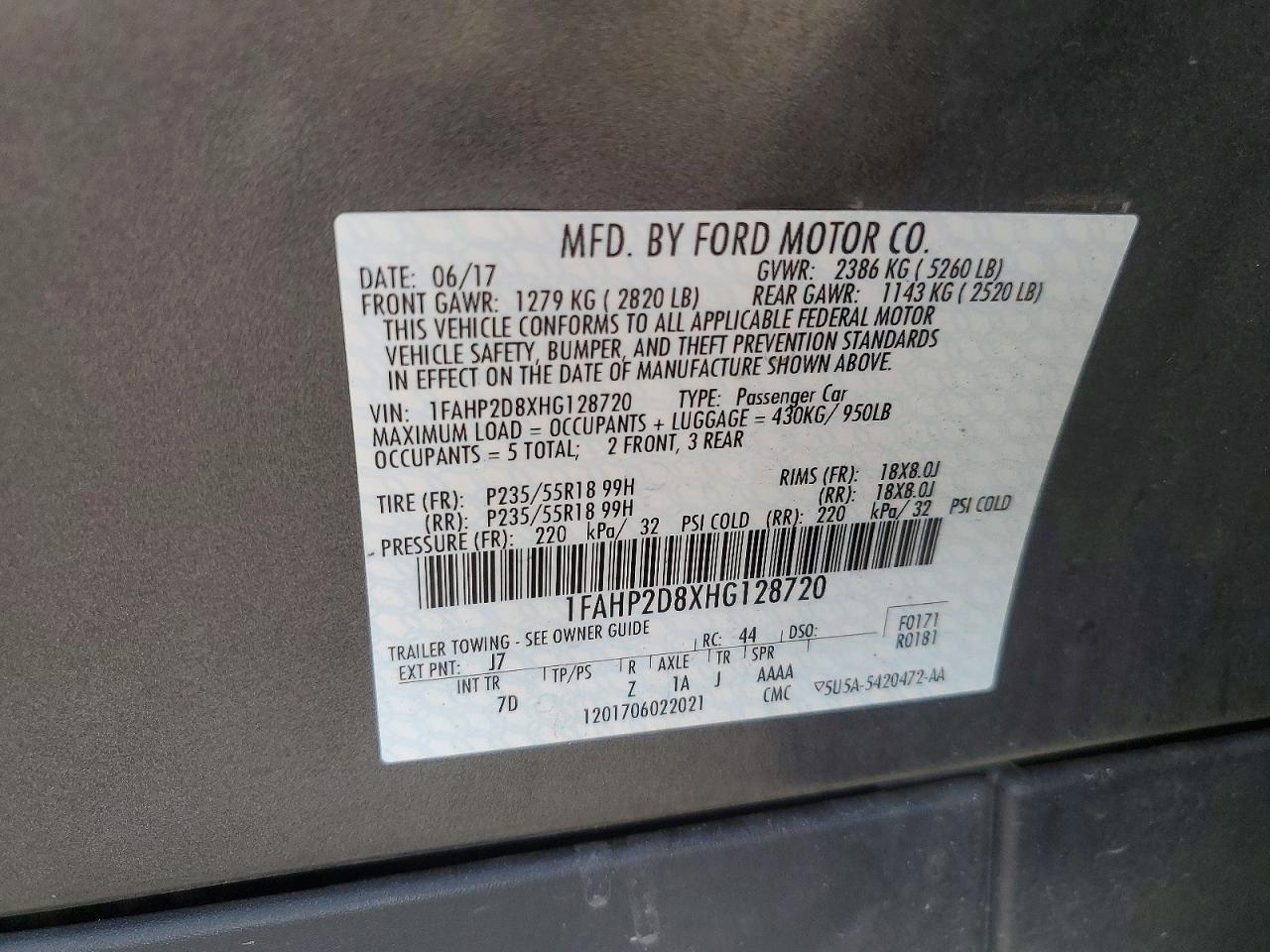 2017 Ford Taurus se